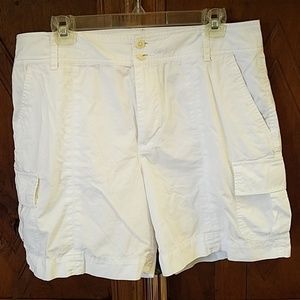 🛍👠 Ralph Lauren 7" White Cargo Shorts